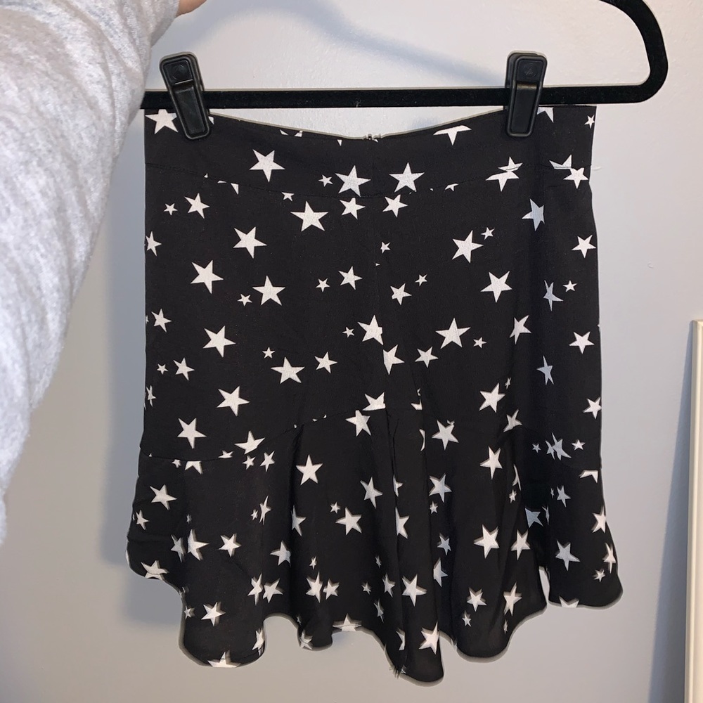 Star-t As You Mean to Go On Mini Skirt Size 4